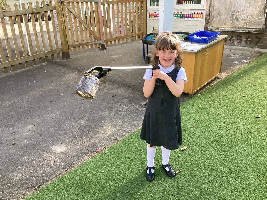 North Leigh C of E Primary School