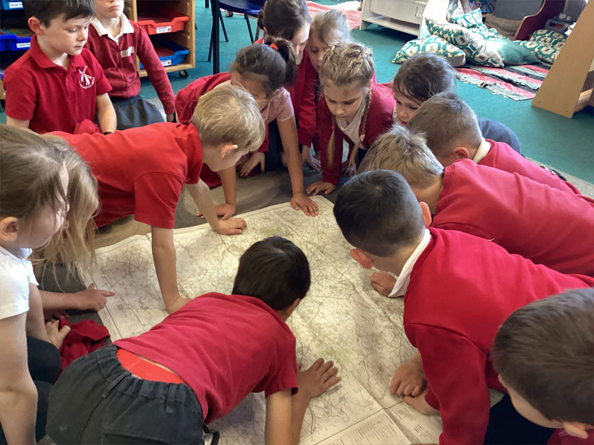 North Leigh C of E Primary School