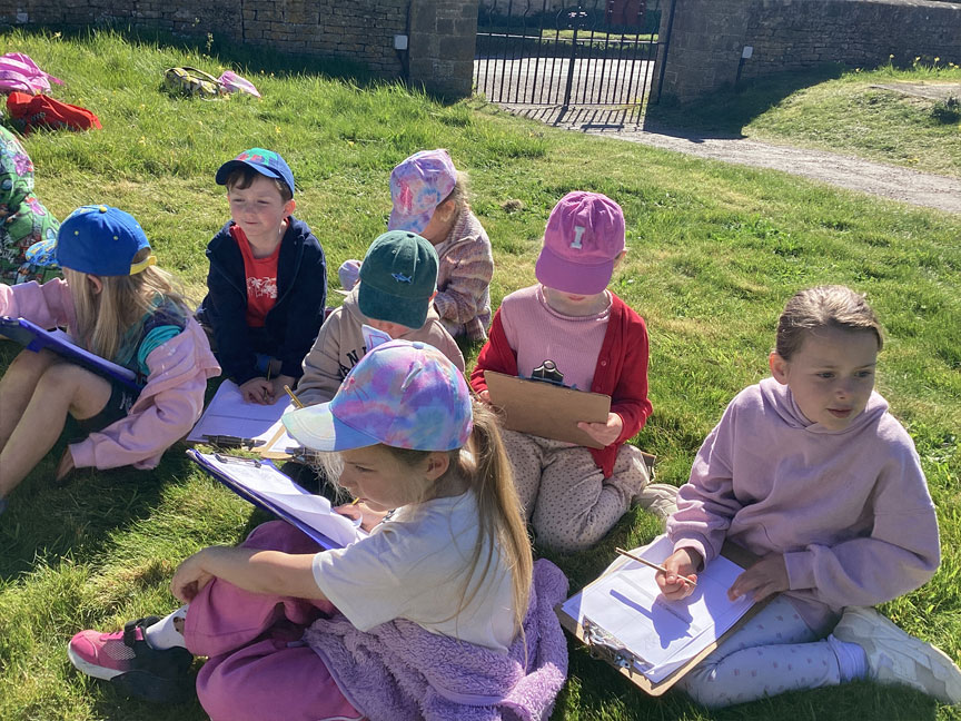 North Leigh C of E Primary School