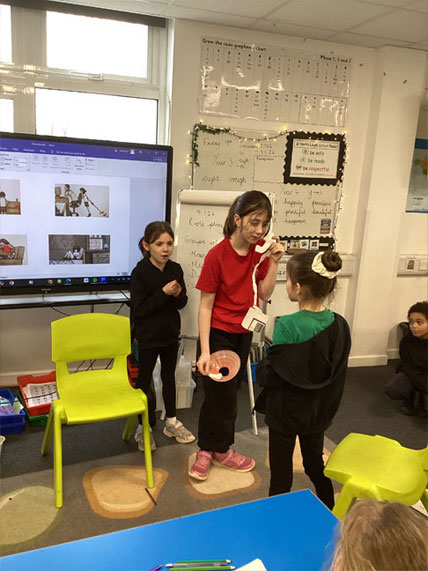 North Leigh C of E Primary School