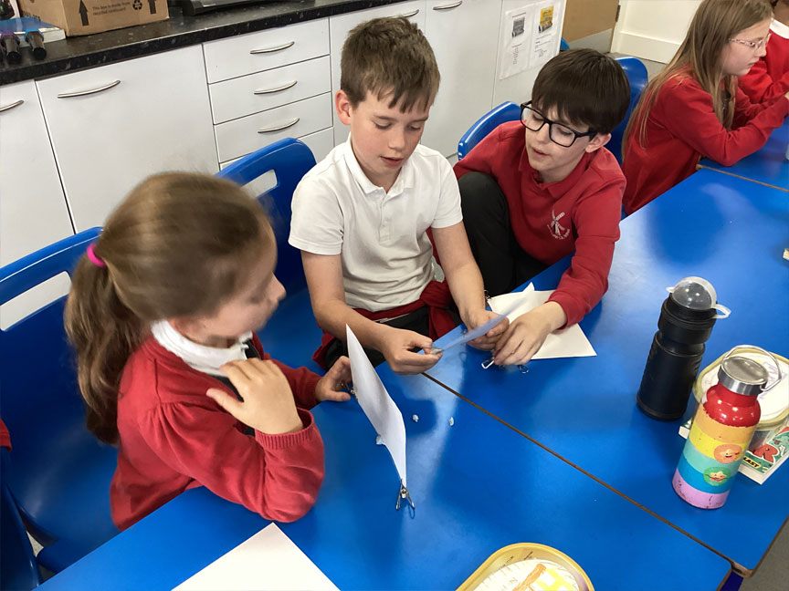 North Leigh C of E Primary School