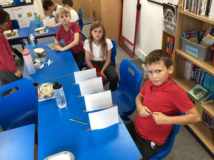 North Leigh C of E Primary School