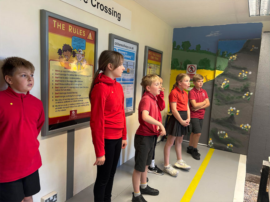 North Leigh C of E Primary School