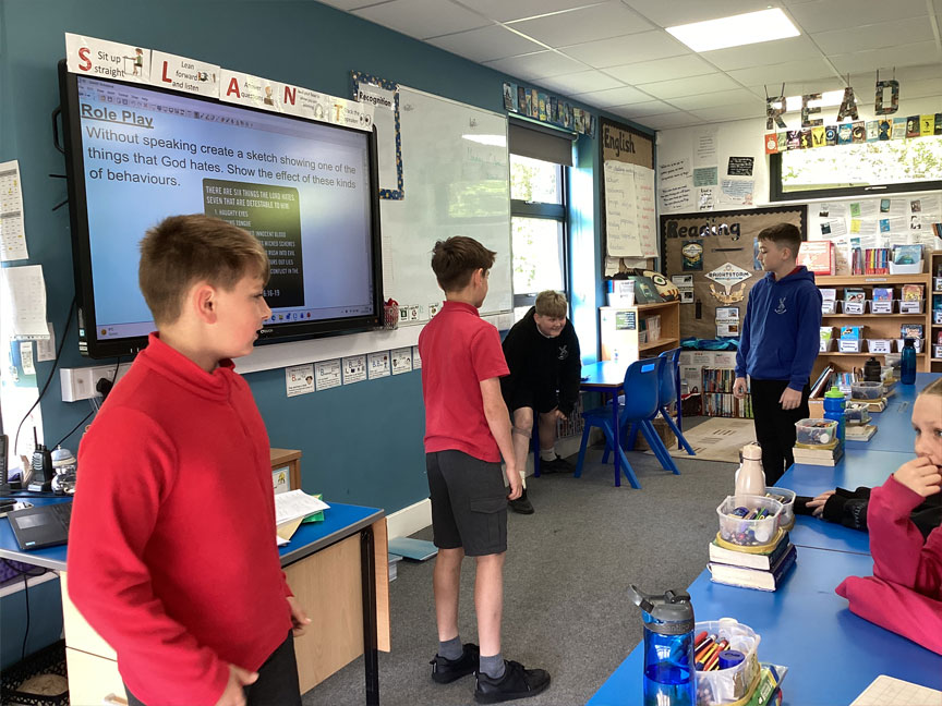 North Leigh C of E Primary School