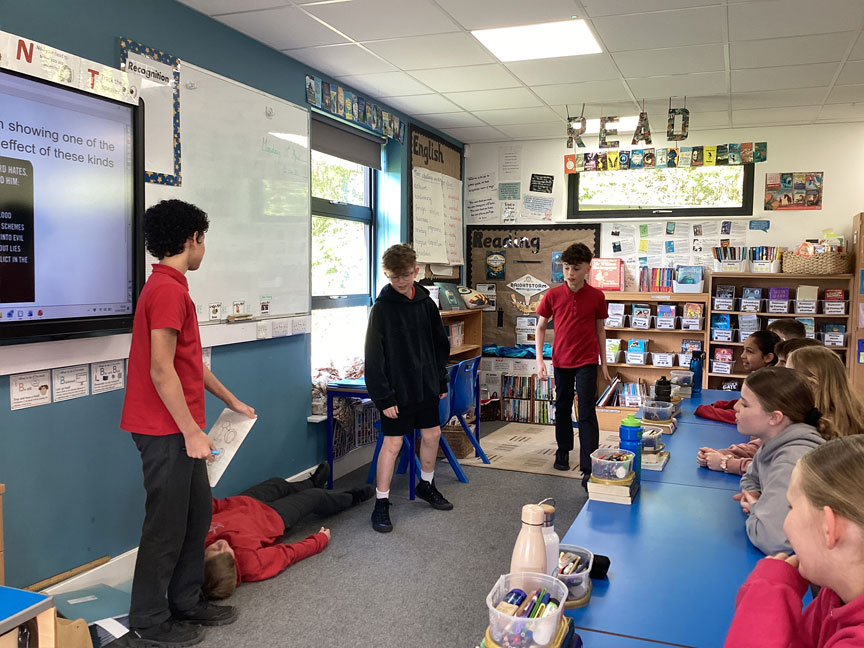 North Leigh C of E Primary School