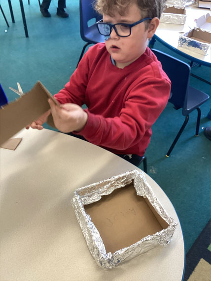 North Leigh C of E Primary School