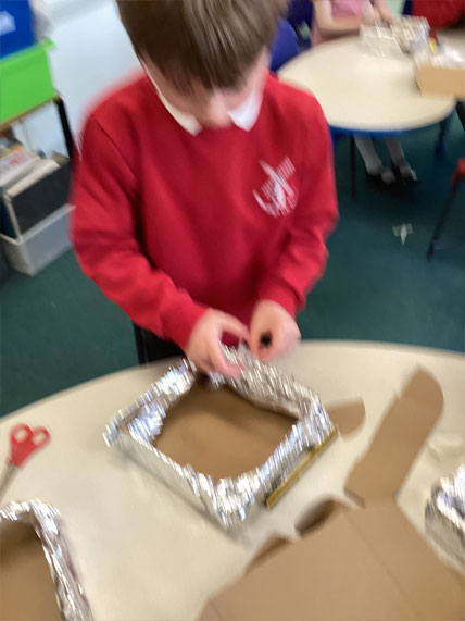 North Leigh C of E Primary School