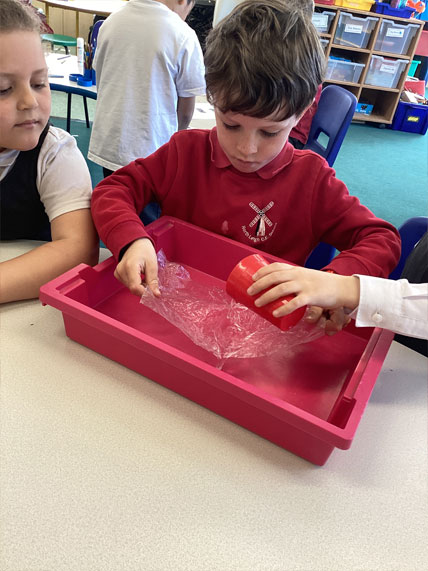 North Leigh C of E Primary School