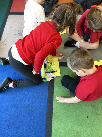 North Leigh C of E Primary School