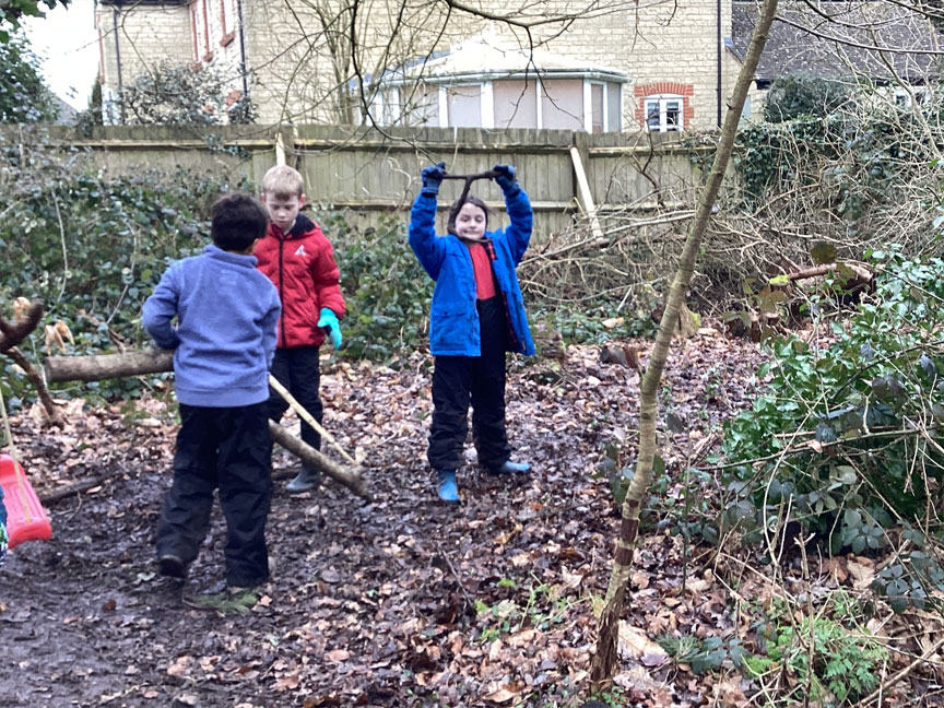 North Leigh C of E Primary School