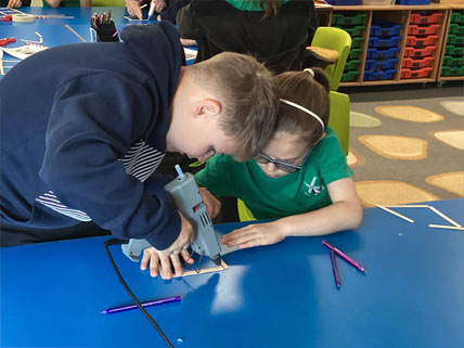 North Leigh C of E Primary School