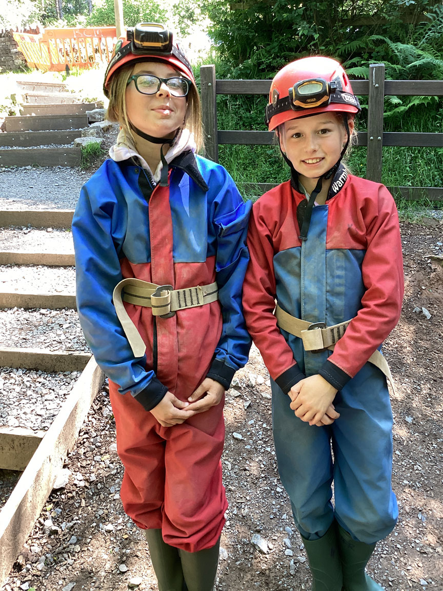 North Leigh C of E Primary School
