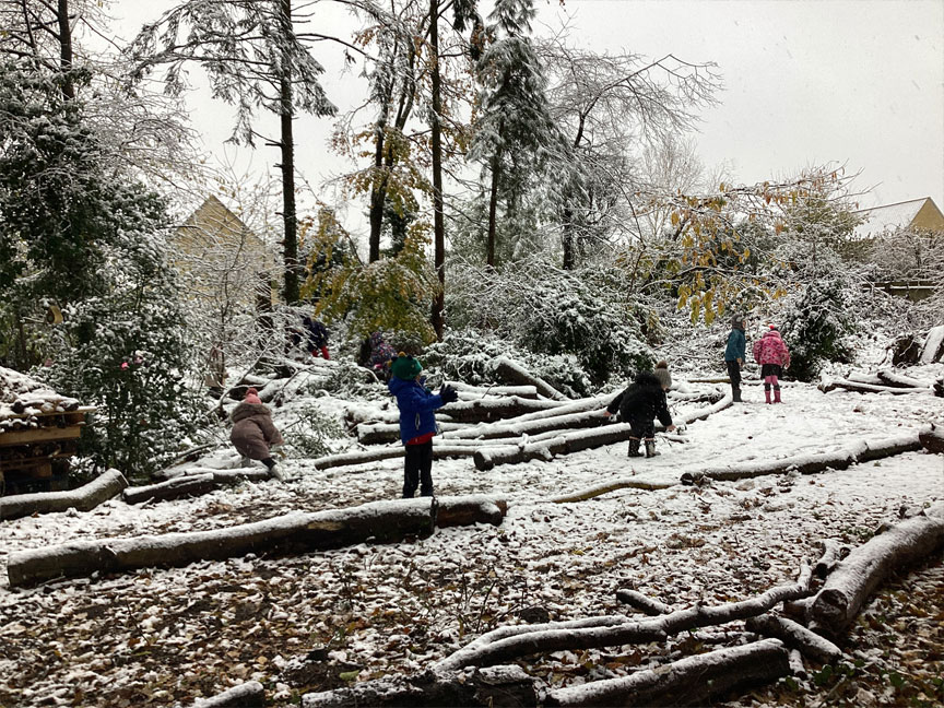 North Leigh C of E Primary School