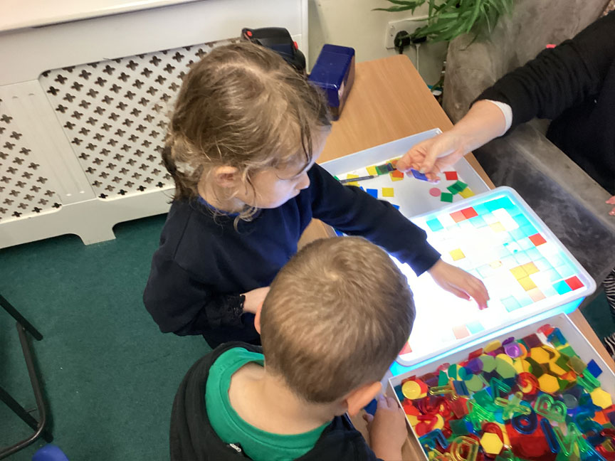 North Leigh C of E Primary School