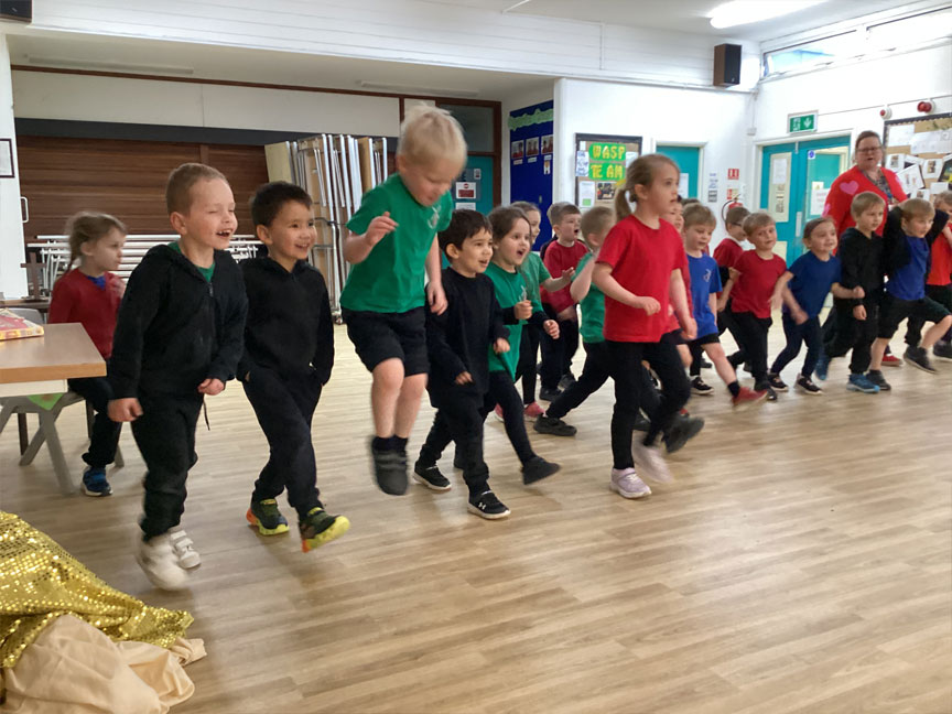 North Leigh C of E Primary School