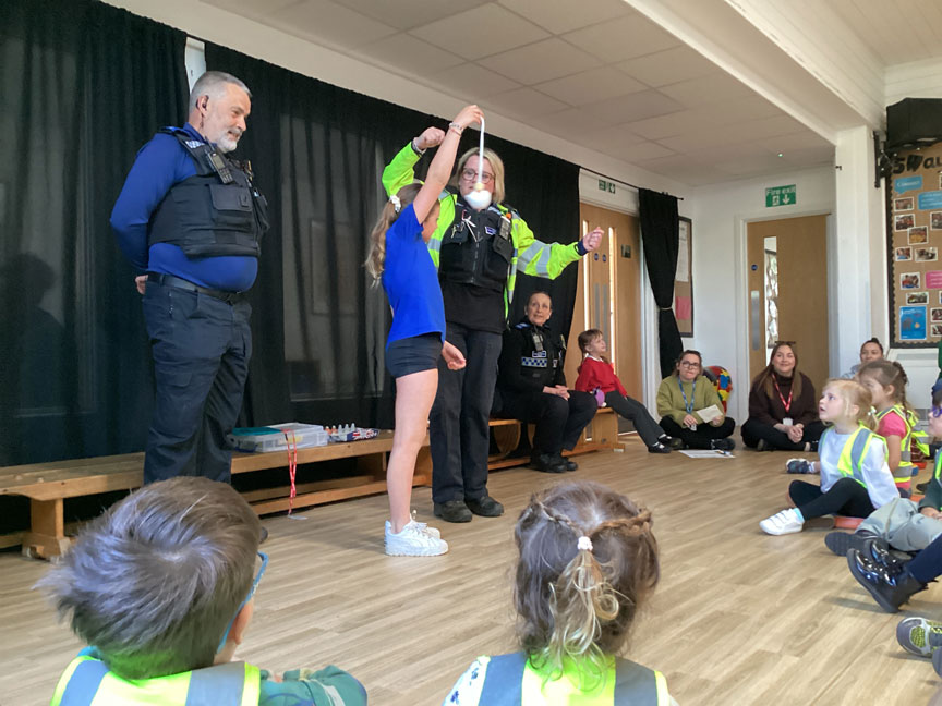 North Leigh C of E Primary School