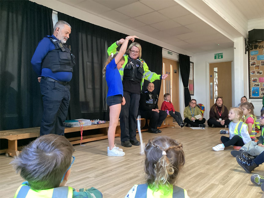 North Leigh C of E Primary School