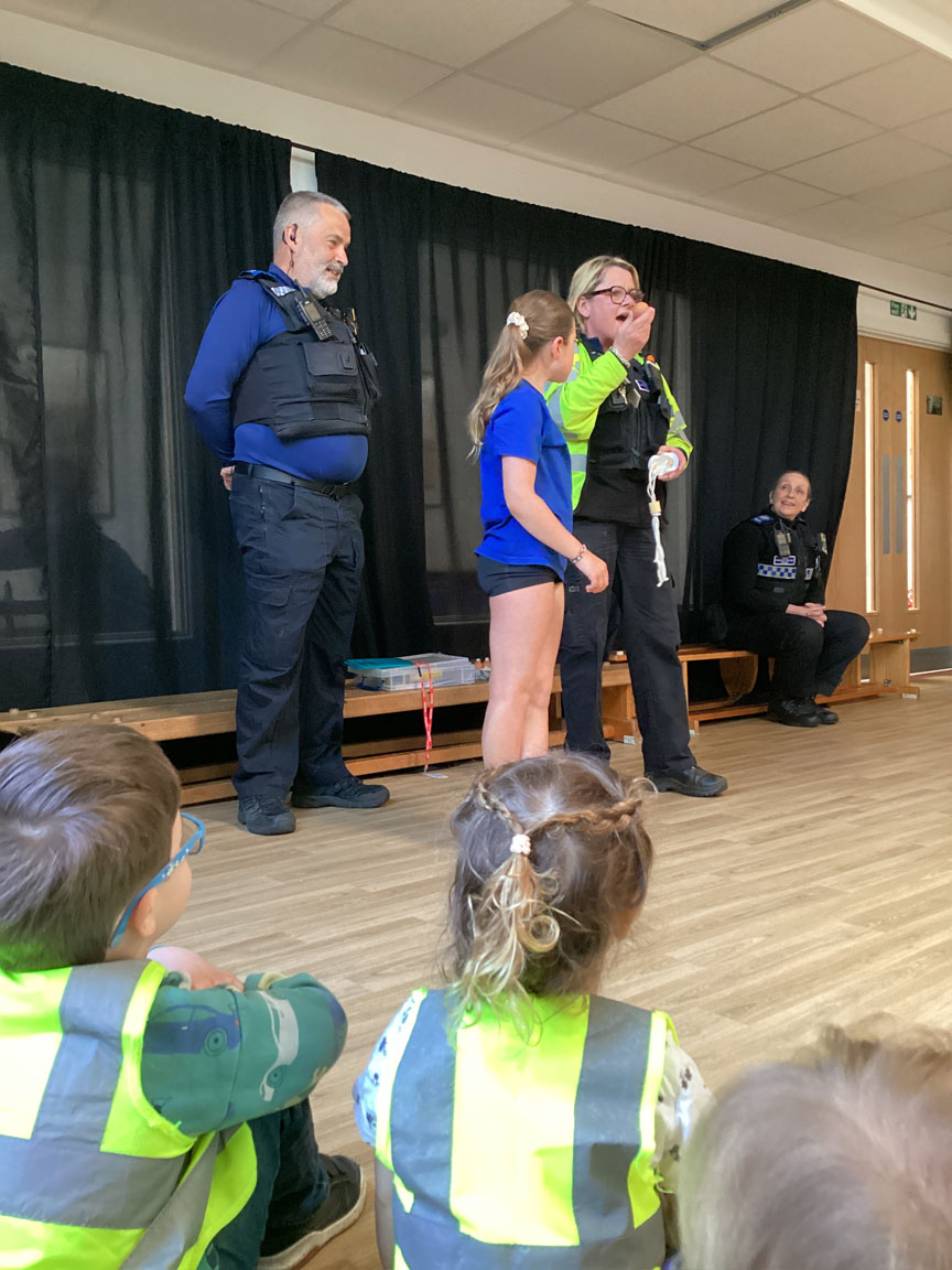 North Leigh C of E Primary School