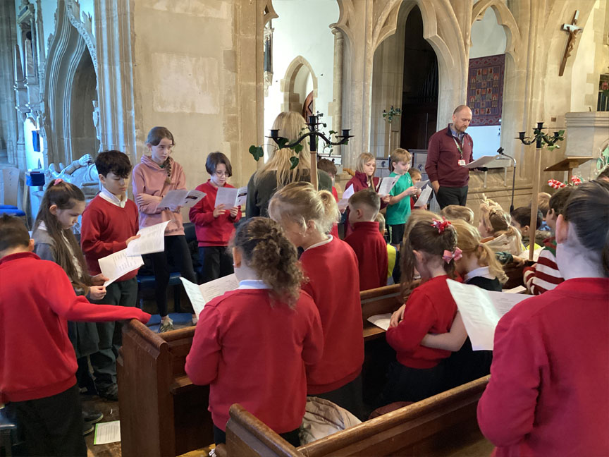 North Leigh C of E Primary School