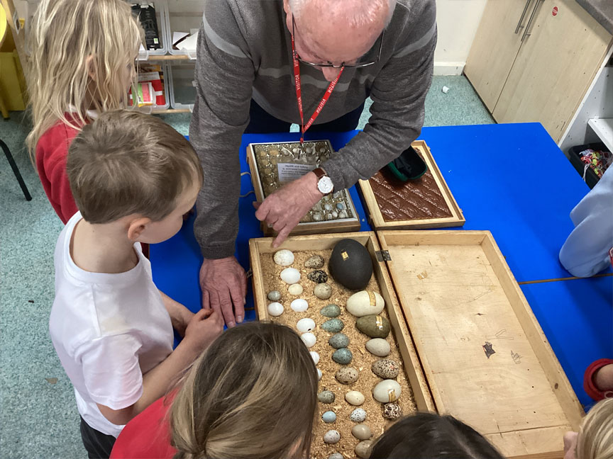 North Leigh C of E Primary School