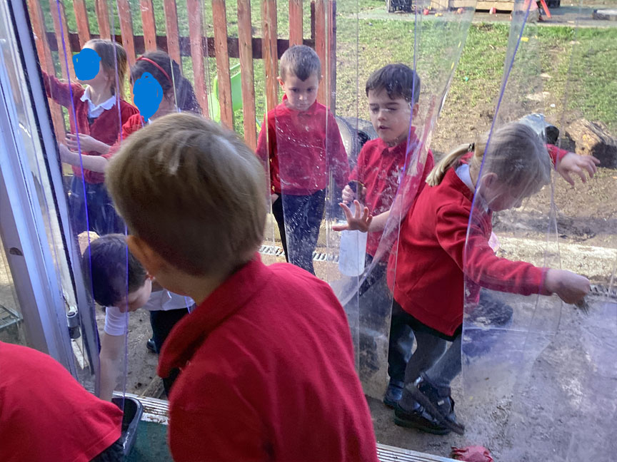 North Leigh C of E Primary School