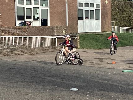 North Leigh C of E Primary School