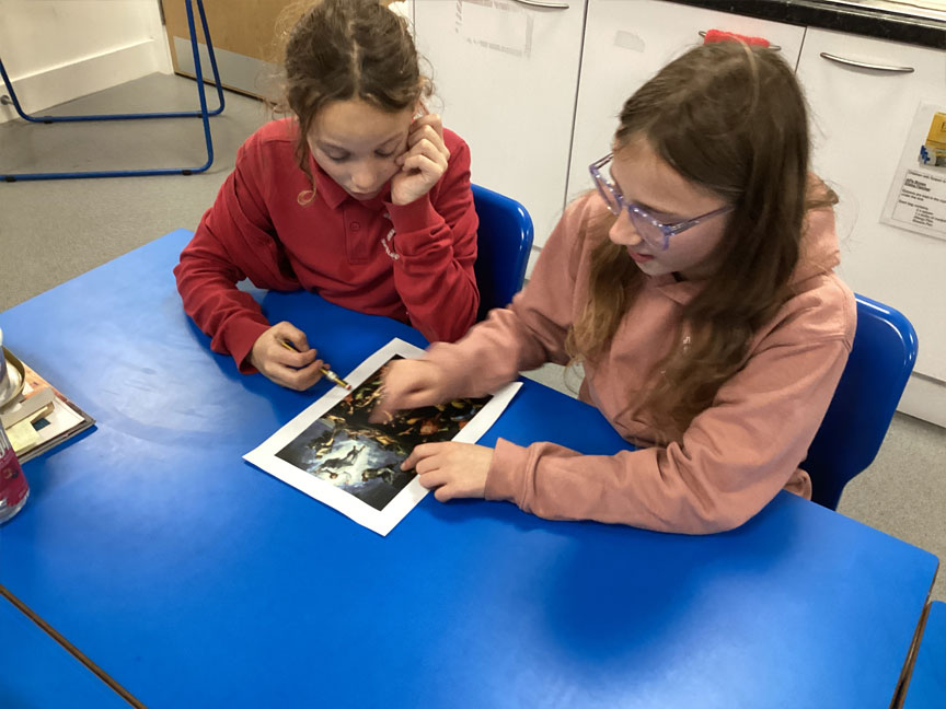 North Leigh C of E Primary School