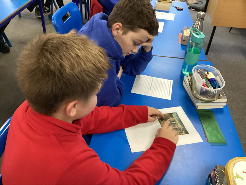 North Leigh C of E Primary School