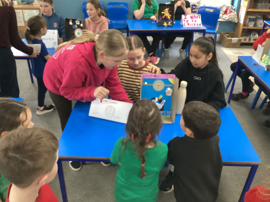 North Leigh C of E Primary School