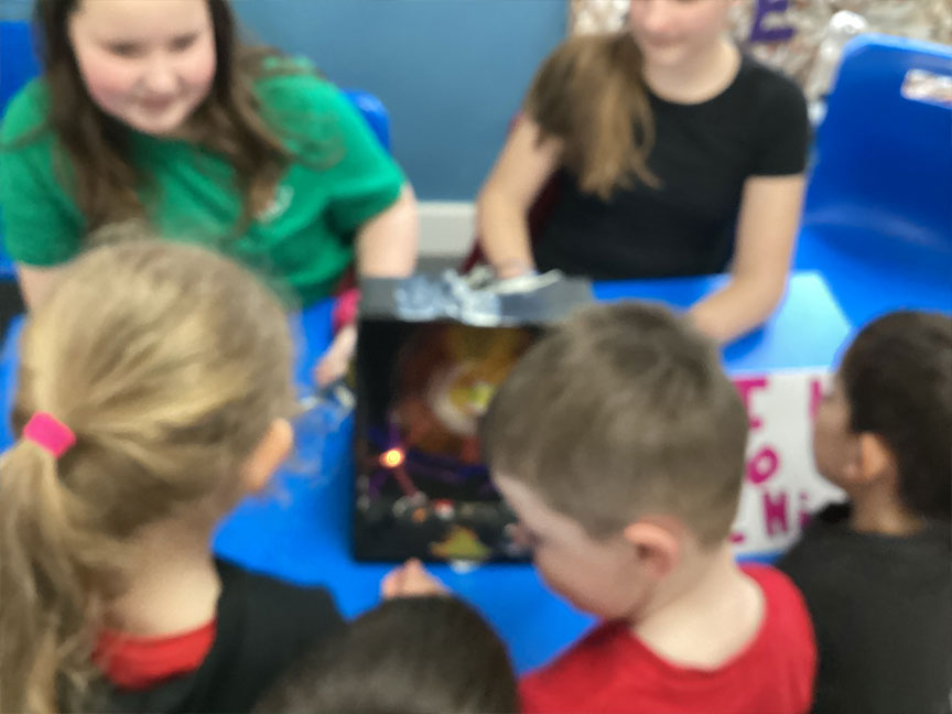 North Leigh C of E Primary School